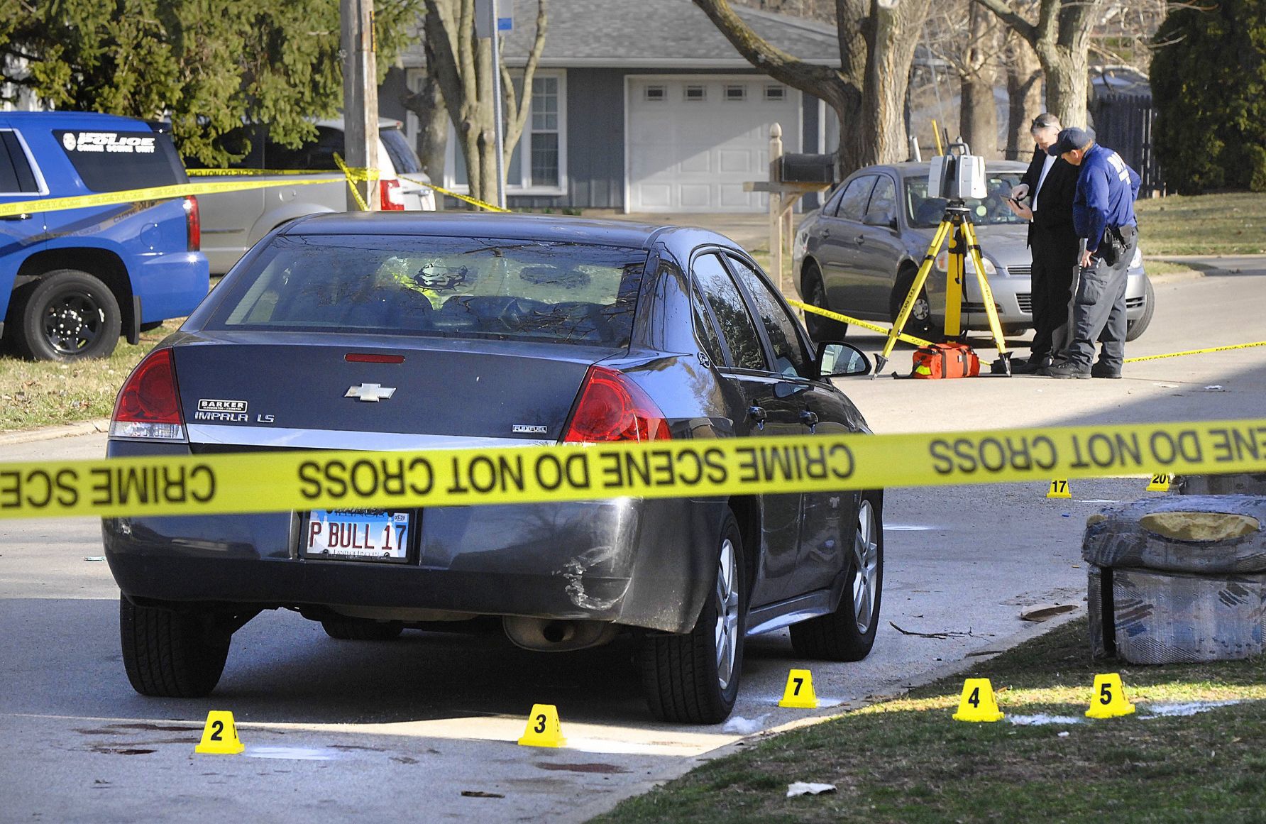 040419-blm-loc-3shootout